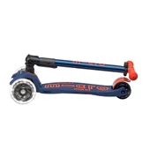 Micro Maxi Scooter Deluxe Foldable 3 Tekerlekli Scooter LED Navy Lacivert 5-12 Yaş - 1