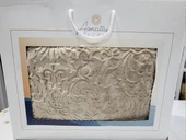 APRİCİTAS BATTANİYE EMBOSS ÇİFT KİŞİLİK BEJ thumbnail 4