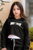 Kız Çocuk Kolsuz Bluz West Coast Baskı Kapüşonlu Crop Kaşkorse 3'lü Siyah Eşofman Takım thumbnail 4