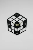 MOOCLOCK Küp Model Metal Lazer Kesim Akar Sessiz Mekanizmalı Duvar Saati thumbnail 1