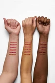 GOLDEN ROSE Glow Kiss Tinted Lip Balm No: 05 Cherry Juice - Renkli Dudak Nemlendirici - 8691190440824 - 5