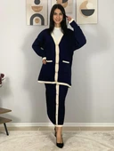 Kadın Şerit Detaylı Gold Düğmeli Oversize Hırka Etek Takım (Lacivert) - 2