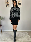 Kadın Baklava  Desenli Etekli Alt Üst Triko Takım (Siyah) thumbnail 3