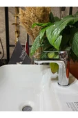 Lavabo Bataryası Gümüş Banyo Lavabo Musluğu Modern Tasarım 5 Yıl Garantili Lavabo Armatür thumbnail 1