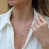 Yarı Zirkon Taşlı Kalp Gümüş Kolye thumbnail 1