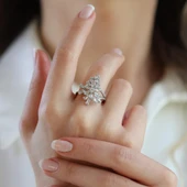 Çiçek Model Taşlı Gümüş Yüzük thumbnail 3