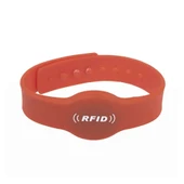 Alkatronik 13.56Mhz Rfid Manyetik Bileklik Kırmızı Su Geçirmez Silikon Proximity Göstergeç 13.56 Mhz Kapı Geçiş thumbnail 6