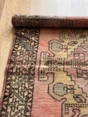 106x162 cm Küçük Vintage Türk Kilim, Benzersiz Motifli El Dokuma Yün Halı, Retro Tarzı Ev Dekoru - 5