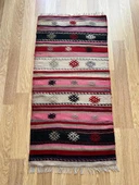 60x122 cm Pembe Pıtrak Desenli Vintage Kilim, El Dokuma Pembe Dekoratif Koridor Kilimi, Bohem Tarzı Küçük Yolluk - 5