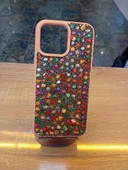 İPhone 15 Pro Max Uyumlu İçi Kadife Taşlı Kılıf Hologram Renkli Taşlı Kapak - 5