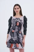 Trend Kadın Şık ve Modern Desenli Mini Elbise - 1