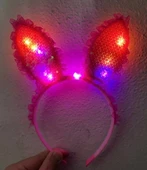 Kenarları Dantelli Fuşya Pullu Payetli Led Işıklı Tavşan Kulak Taç 23x19 Cm - 2