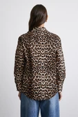 Leopar Desenli Poplin Gömlek Bej thumbnail 6