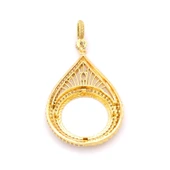 Yarım Altın Çerçeveli Kolye Ucu Altın Kaplama İşlemeli TGR-713 thumbnail 5