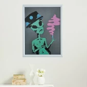 Sigara İçen Uzaylı Çerçeveli Poster Tablo thumbnail 5