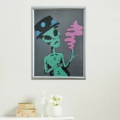 Sigara İçen Uzaylı Çerçeveli Poster Tablo thumbnail 6