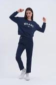 Trend Kadın Hem şehirli hem de rahat stilin mükemmel buluşması olan bu sweatshirt - 3