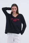 Trend Kadın Yeni "SAN FRANCISCO" yazılı sweatshirt ile şehir hayatının enerjisini üzerinizde taşıyın - 1