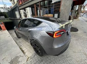 Tesla model Y bagaj spoiler performance tipi karbon karbonfiber - 1