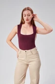 Astarlı Sıfır Kol Kare Yaka Dekolteli Çıtçıtlı Bodysuit - 2