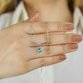 Yaprak Dalı Tasarımlı Mavi Damla Taşlı 925 Ayar Gümüş Kolye thumbnail 1