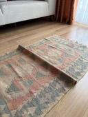 73x119 cm Küçük Vintage El Dokuma Türk Kilim Halısı, Antik Yün Halı, Nadir Desenli Anadolu Kilimi - 5