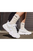 Nike DR9761-100 W Tech Hera Kadın Günlük Spor Ayakkabı - 2