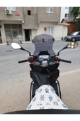 MOTOCAM Aprilia SR GT 200 Siperlik Ön Cam 2021 2024 Model 58cm Açıkfüme Renkli 4mm - 7