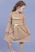Toontoy Kız Çocuk Bel Fırfır Detaylı Çizgili Yazı Baskılı Elbise thumbnail 4