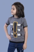 Toontoy Erkek Çocuk Neon Uyumlu Baskılı Garni Detaylı Tişört - 1