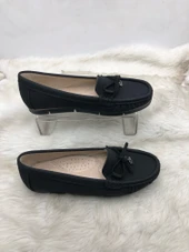 ÇİĞDEM SİYAH ÖNÜ FİYONKLU KADIN BABET thumbnail 2