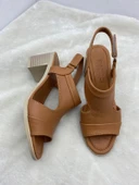 ÇİĞDEM TABA GERÇEK DERİ TOPUKLU SANDALET (ENZ) thumbnail 4