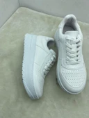 ÇİĞDEM BEYAZ DERİ YÜKSEK TABAN DELİKLİ KADIN SPOR AYAKKABI thumbnail 6