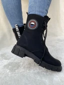 ÇİĞDEM YANDAN FERMUARLI ÖNDEN BAĞLI ARMALI SİYAH POSTAL BOT (TWİNGO 7255) thumbnail 2