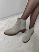 HELENSİ GERÇEK NUBUK DERİ YANLARI LASTİKLİ KADIN KISA BOT(ENZ B 16) thumbnail 5