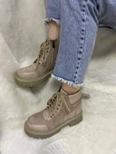 ÇİĞDEM GERÇEK CRAYZ DERİ BEJ FERMUARLI KADIN BOT (ENZO B6A) thumbnail 2