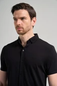 Siyah Kısa Kol Düz Örme İtalyan Yaka Düğmeli Cepsiz Pamuklu Classic Slim Fit Gömlek 1004250156_001 thumbnail 4