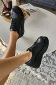 075 57 Topukla Kadın Hakiki Deri 8cm Dolgu Taban Günlük Ayakkabı - 4