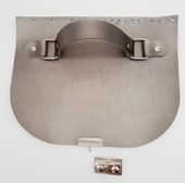 Çanta Aksesuar Tek Kat Suni Deri Tutma Saplı Parlak Gri 24x19 Cm Kapak Gümüş Metalli thumbnail 2