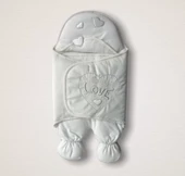 Yenidoğan Lüks Üç Kalp Love Nakışlı Kız Bebek Aklı Kundak Bebek Battaniyesi Ekru thumbnail 1