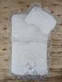 Yenidoğan Bal Peteği Taç Nakışlı Kundaklı Trilüks 3lü Alt Açma Seti Ekru thumbnail 14