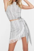 Moda Çizgili Halter Yaka Casual Günlük Gri Çizgili Dokuma Püsküllü Bluz Etek Takım - 3