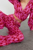 Moda Dokuma Tropikal V Yaka Plaj Etnik Desenli Dokuma Bluz Pantolon Takım - 2