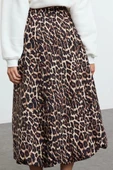 Modern Tarz Astarsız Dokuma Regular Boy Leopar Balon Detaylı Animal Desenli Maxi Boy Dokuma Etek thumbnail 6