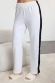 Tarz Rahat Uzun Kollu Geniş Paça Pamuklu Şeritli Örme Pijama Takımı - 3