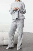 Tarz Rahat Uzun Kollu Boru Paça ve Nakışlı Wellsoft Kışlık Örme Pijama Takımı - 1