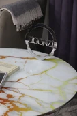 Zigonzi Gümüş Metal Sarı Mermer Desenli Orta Sehpa, Kum Saati - 2
