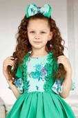 Kız Çocuk Balon Kollu Göğsü Çiçek Detaylı Etek Ucu Fırfırlı Astarlı Yeşil Elbise thumbnail 3