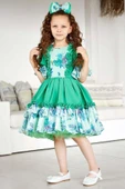 Kız Çocuk Balon Kollu Göğsü Çiçek Detaylı Etek Ucu Fırfırlı Astarlı Yeşil Elbise thumbnail 1