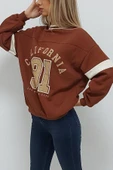 Bkmc California Baskılı Kolej Yaka Oversize Içi Tüylü Sweatshirt Kiremit thumbnail 3